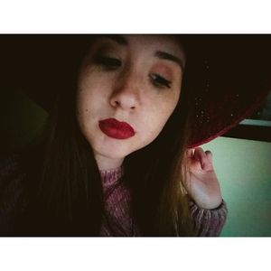 Meet your Posher, Carrie